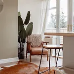 Modern Bright Spacious Apartmán