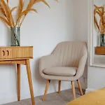 Modern Bright Spacious Apartmán