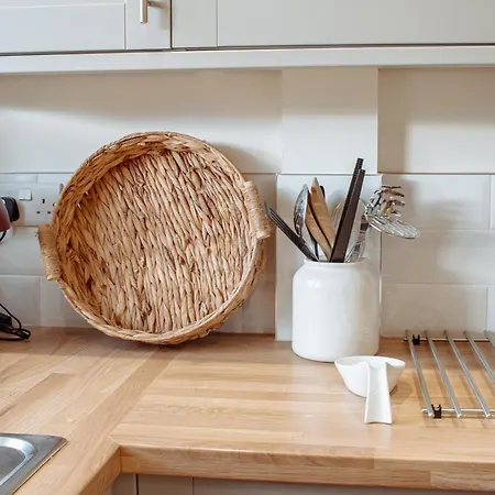 Modern Bright Spacious Апартаменти Лідс