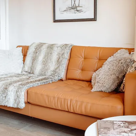 Modern Bright Spacious * Leeds (West Yorkshire)