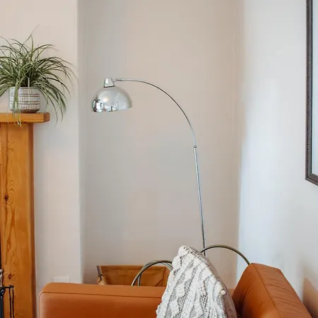 Modern Bright Spacious לידס