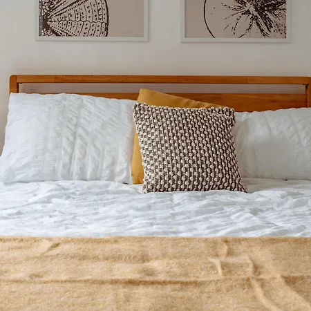 Modern Bright Spacious Leeds (West Yorkshire)