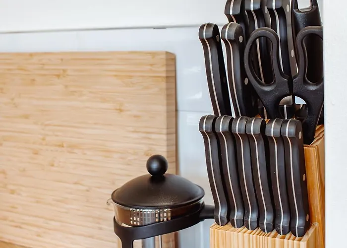 Modern Bright Spacious