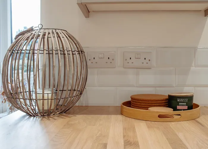 Modern Bright Spacious Daire